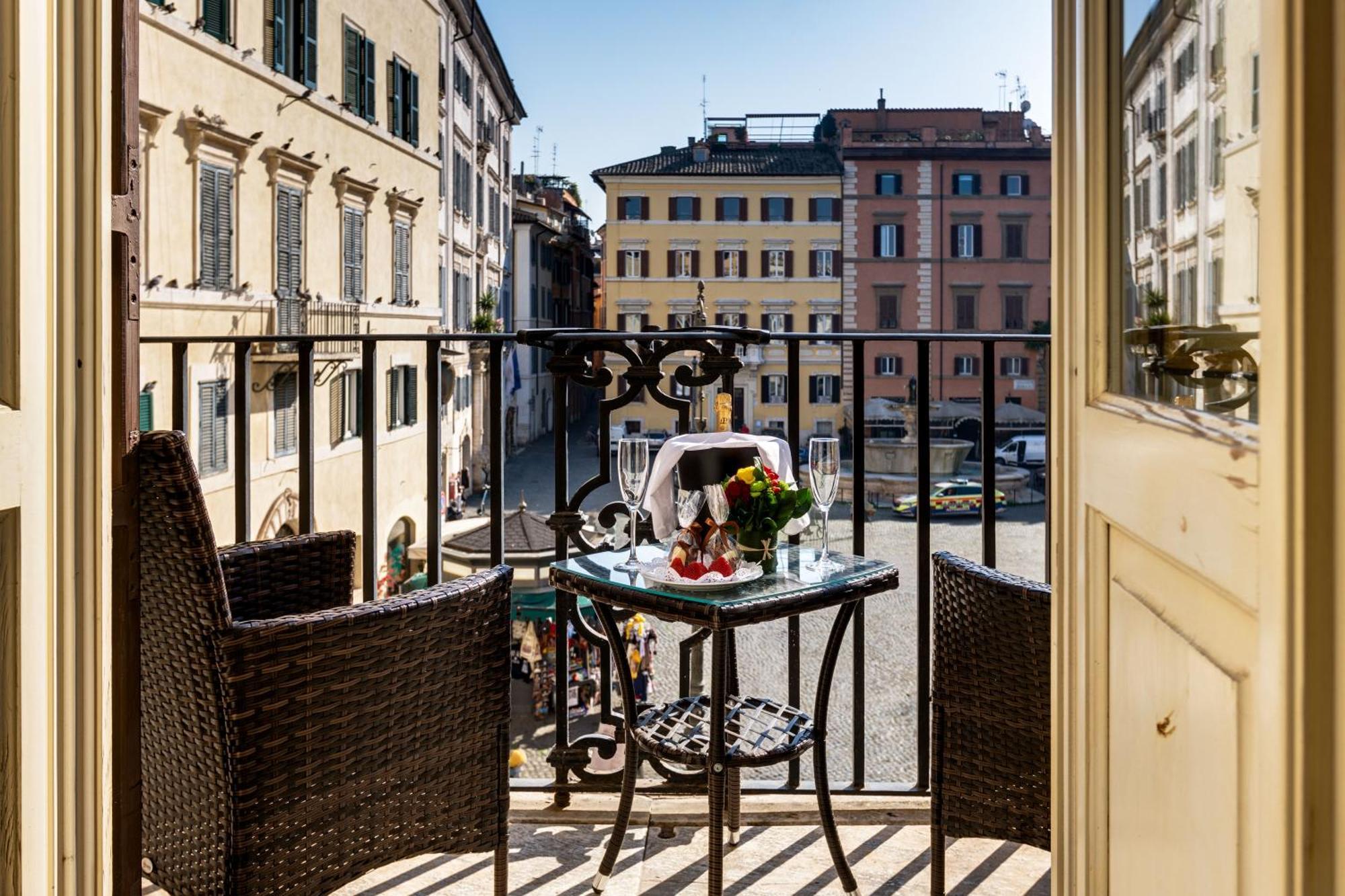 Piazza Farnese Luxury Suites Rome Buitenkant foto