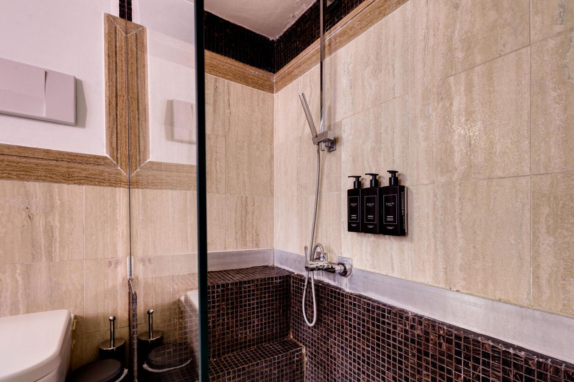 Piazza Farnese Luxury Suites Rome Buitenkant foto