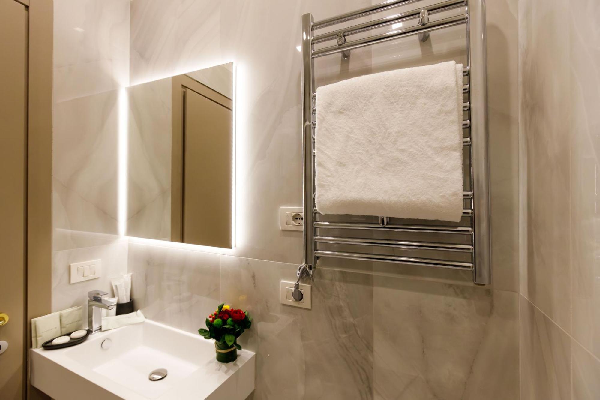 Piazza Farnese Luxury Suites Rome Buitenkant foto