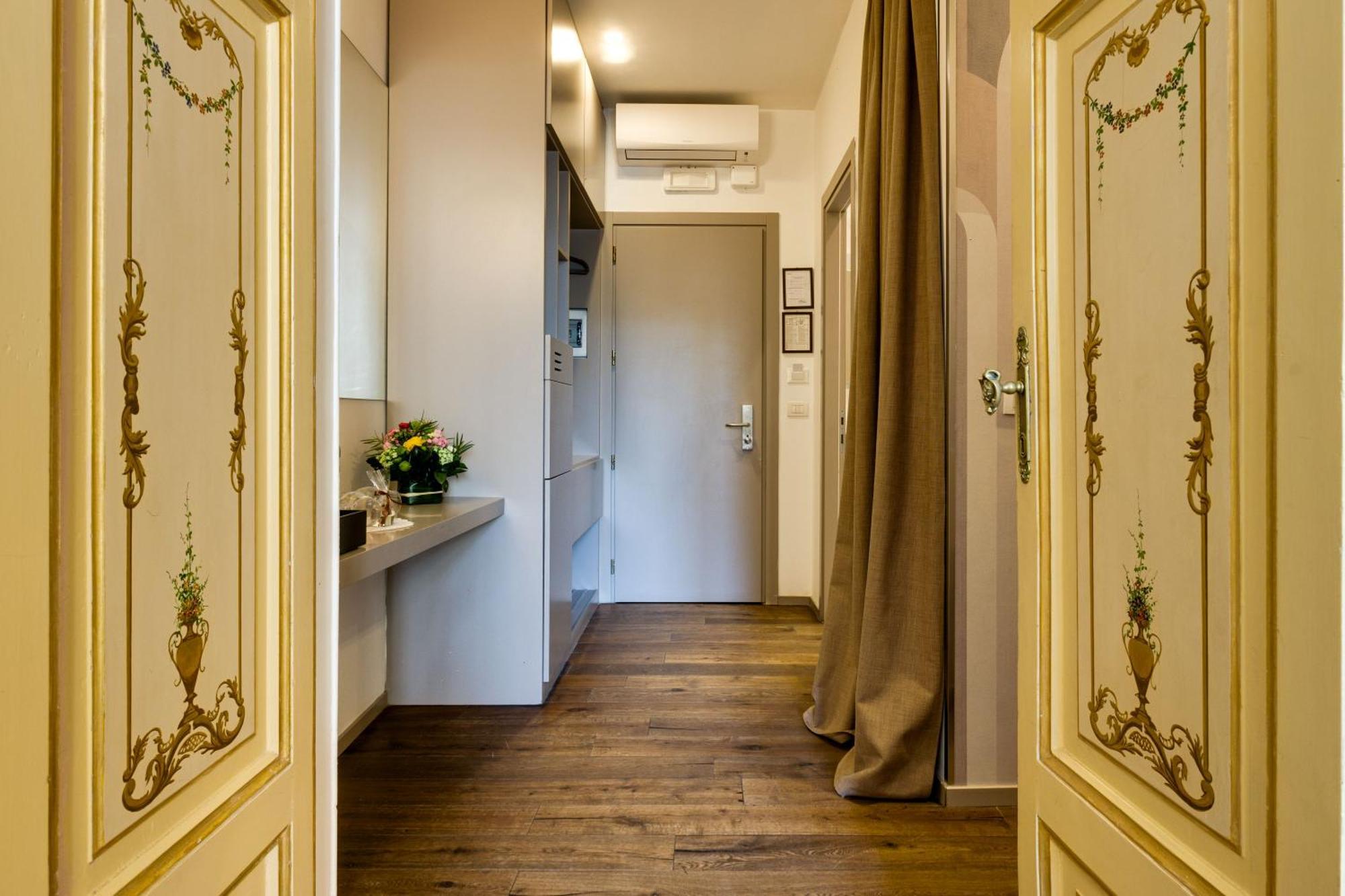 Piazza Farnese Luxury Suites Rome Buitenkant foto