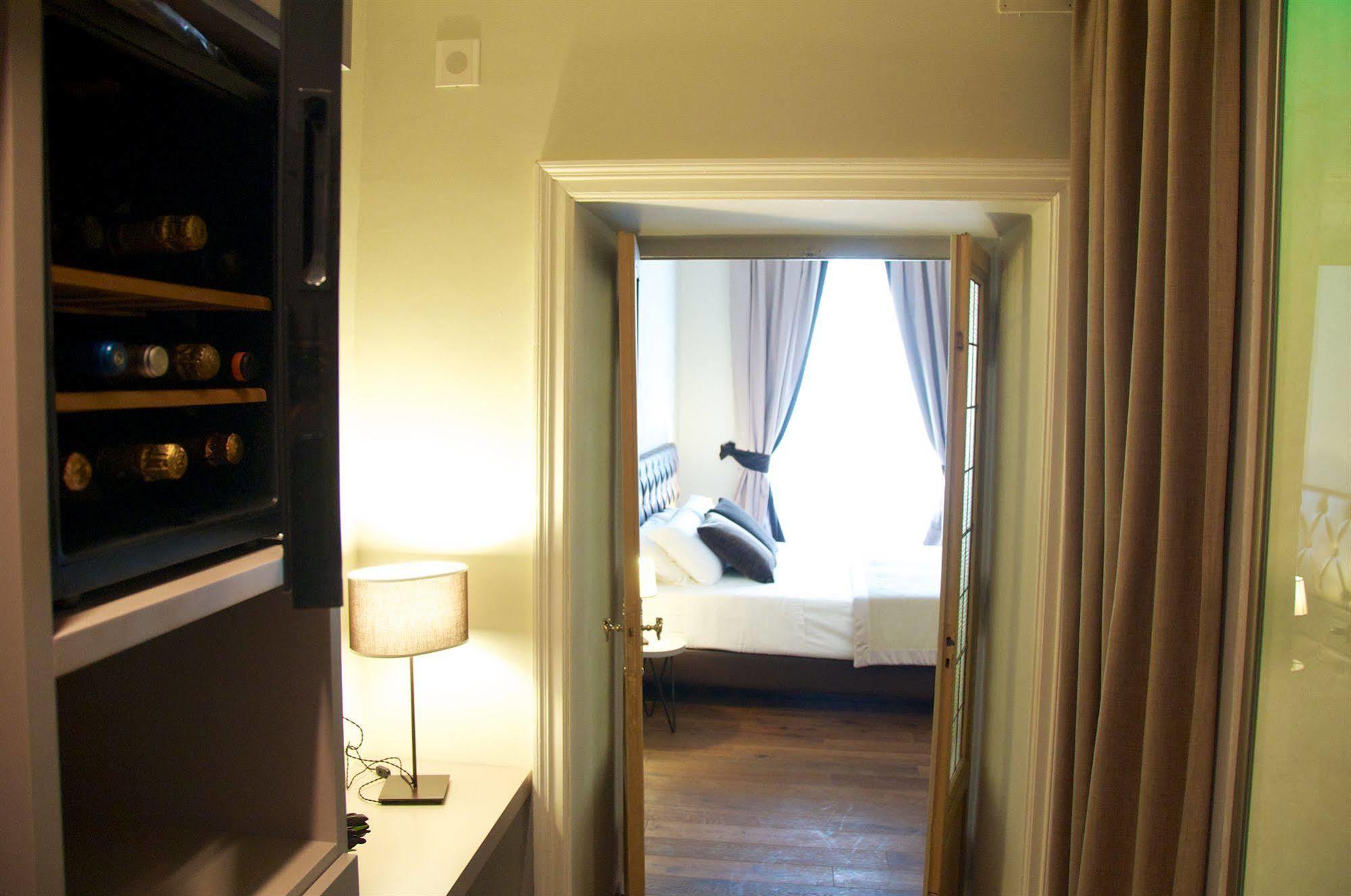 Piazza Farnese Luxury Suites Rome Buitenkant foto